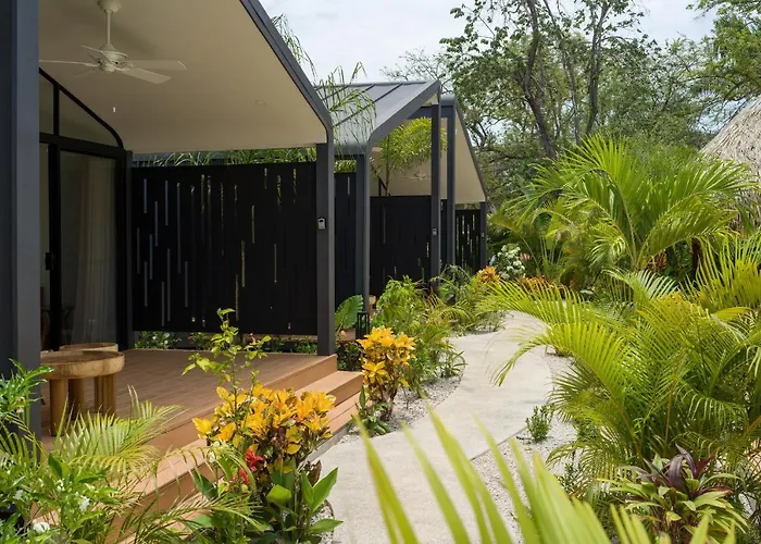 Favela Chic - Adults Only * Tamarindo