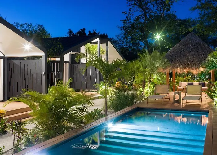 Favela Chic - Adults Only * Tamarindo